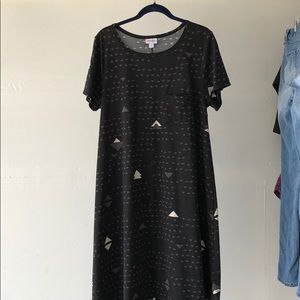 Lularoe Black Carly